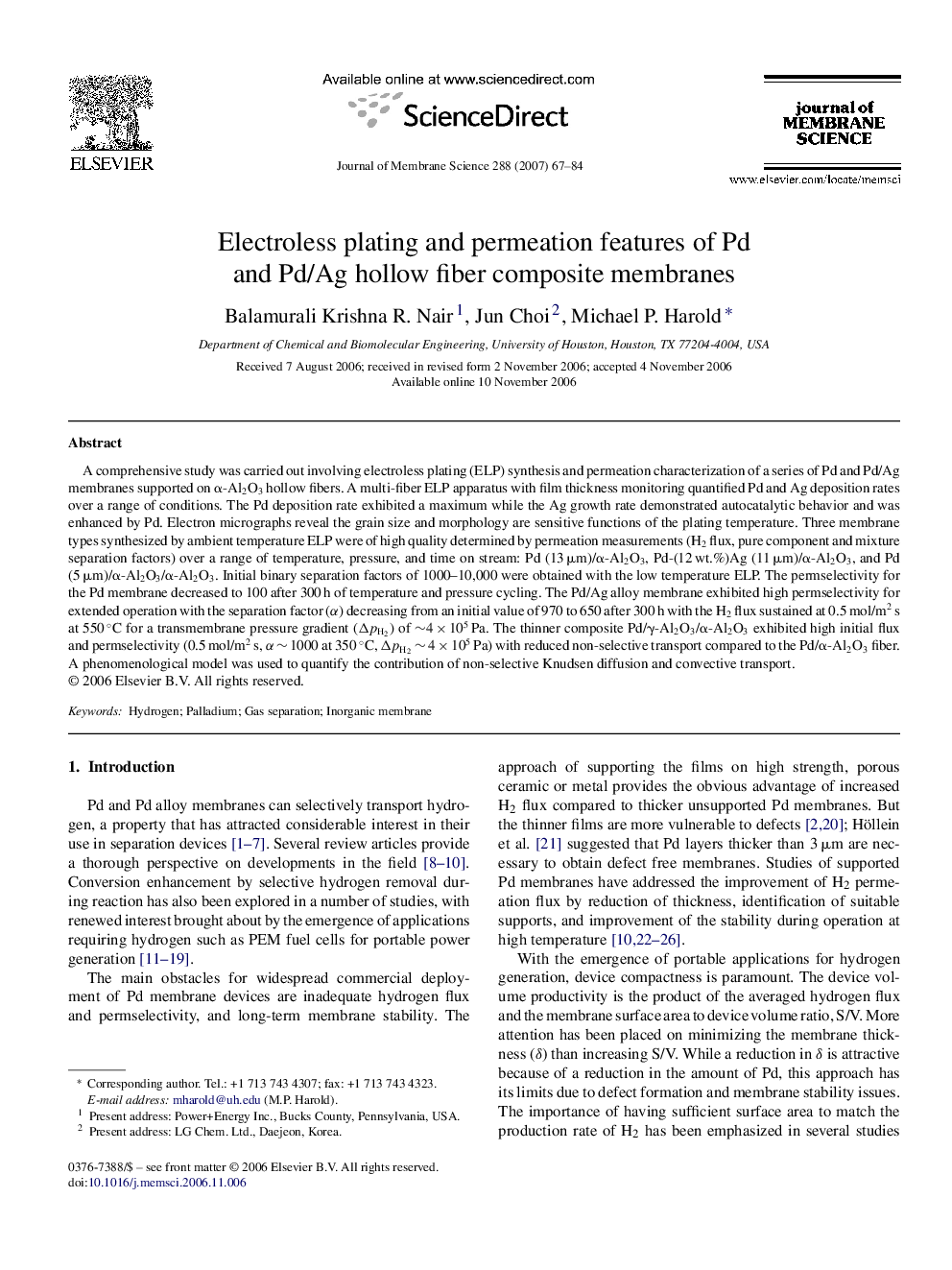 Electroless plating and permeation features of Pd and Pd/Ag hollow fiber composite membranes