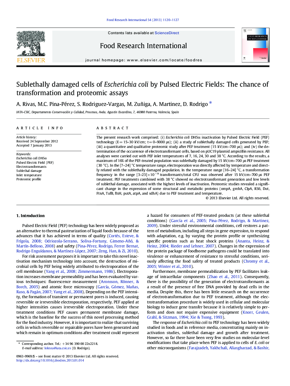 Sublethally damaged cells of Escherichia coli by Pulsed Electric Fields: The chance of transformation and proteomic assays