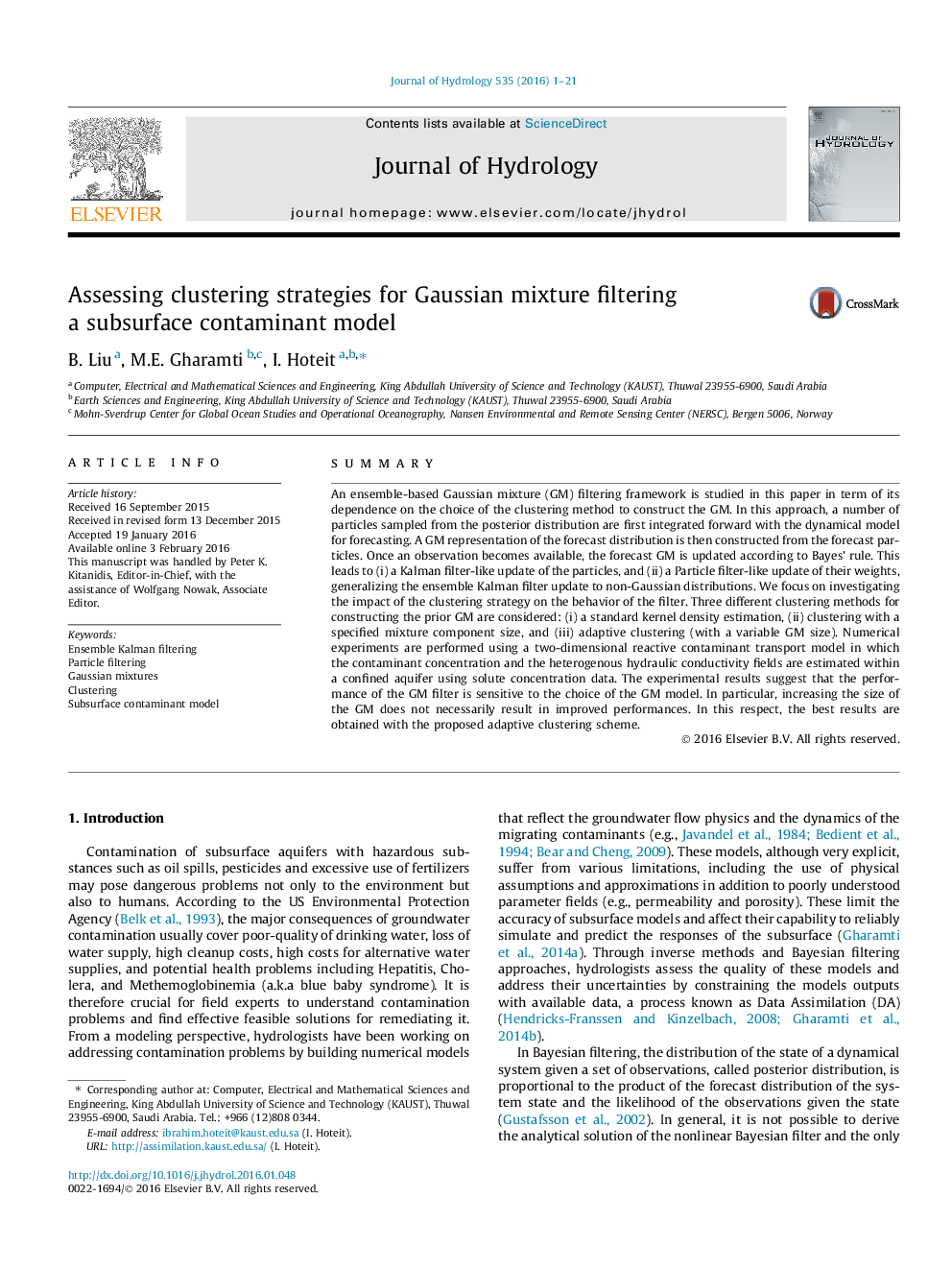 Assessing clustering strategies for Gaussian mixture filtering a subsurface contaminant model