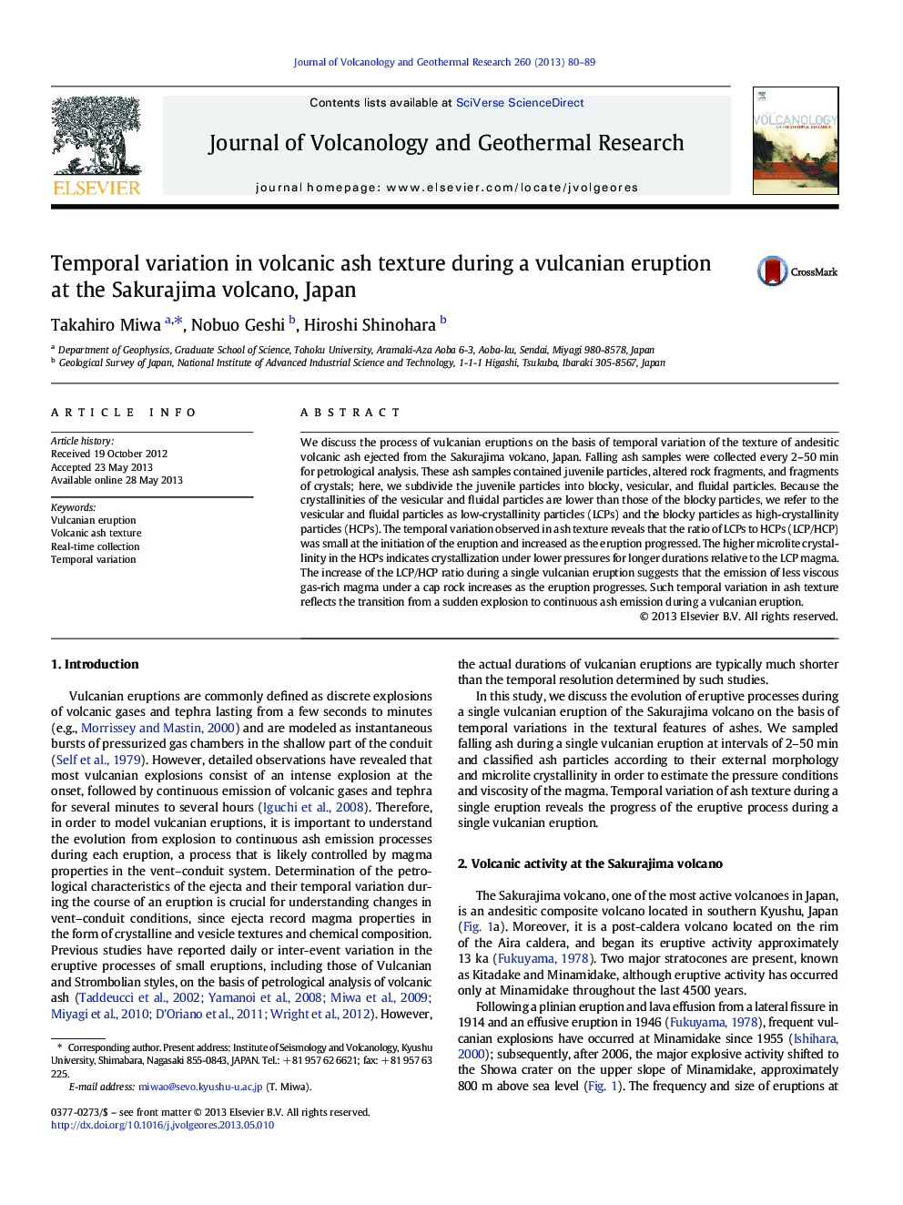 Temporal variation in volcanic ash texture during a vulcanian eruption at the Sakurajima volcano, Japan