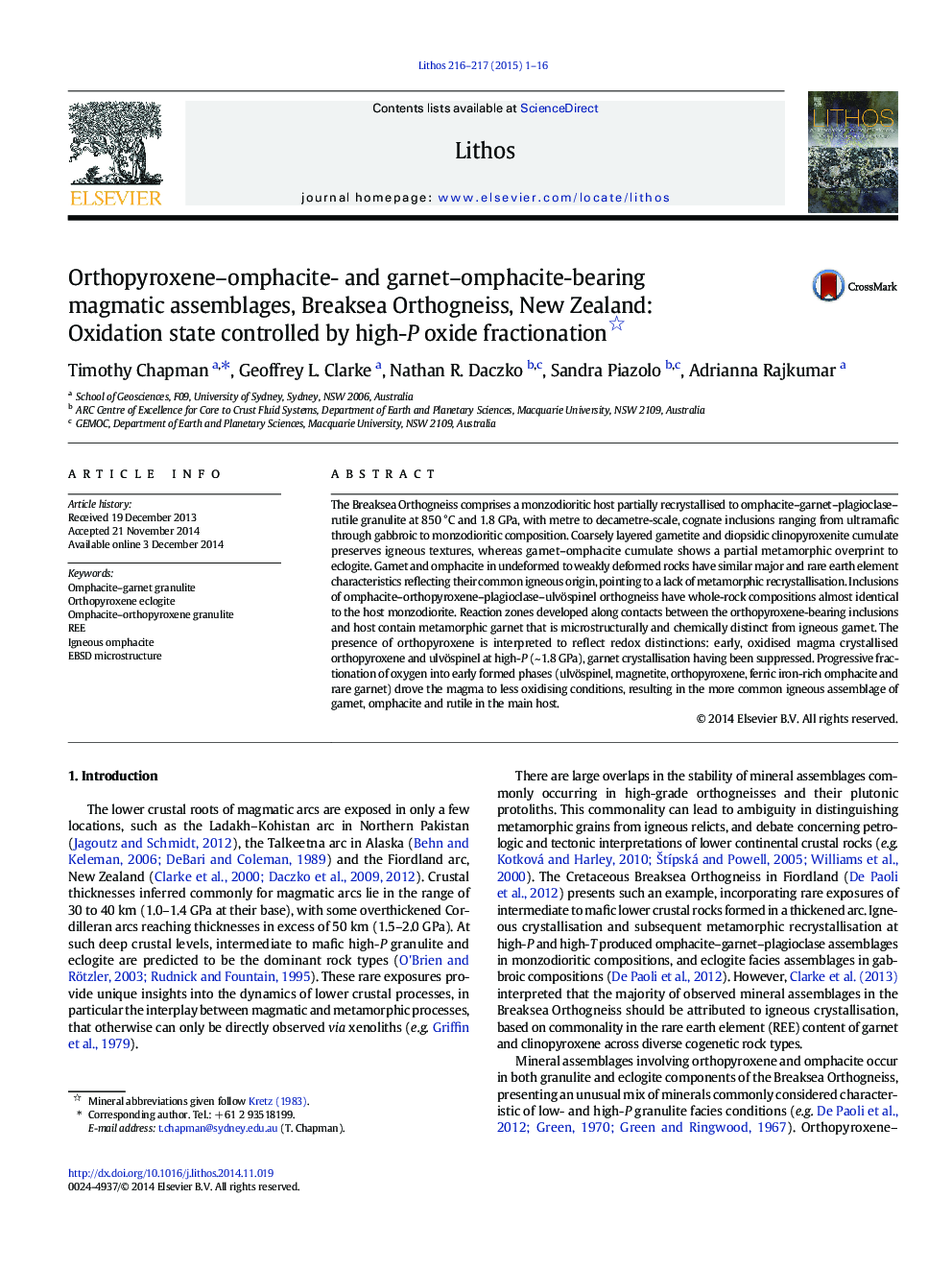 Orthopyroxene-omphacite- and garnet-omphacite-bearing magmatic assemblages, Breaksea Orthogneiss, New Zealand: Oxidation state controlled by high-P oxide fractionation