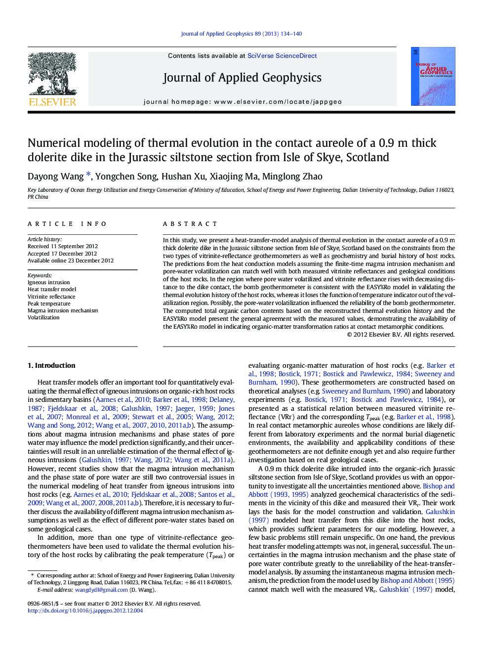 Numerical modeling of thermal evolution in the contact aureole of a 0.9Â m thick dolerite dike in the Jurassic siltstone section from Isle of Skye, Scotland