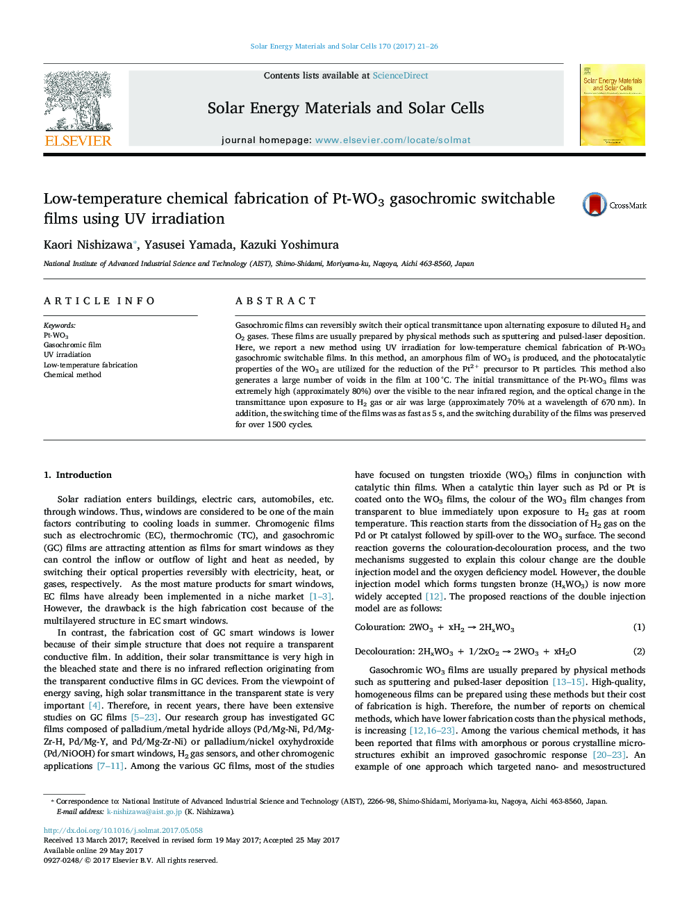 Low-temperature chemical fabrication of Pt-WO3 gasochromic switchable films using UV irradiation