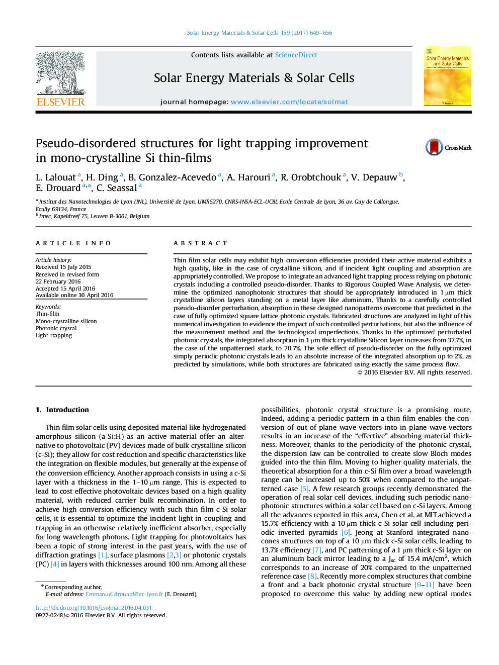 Pseudo-disordered structures for light trapping improvement in mono-crystalline Si thin-films