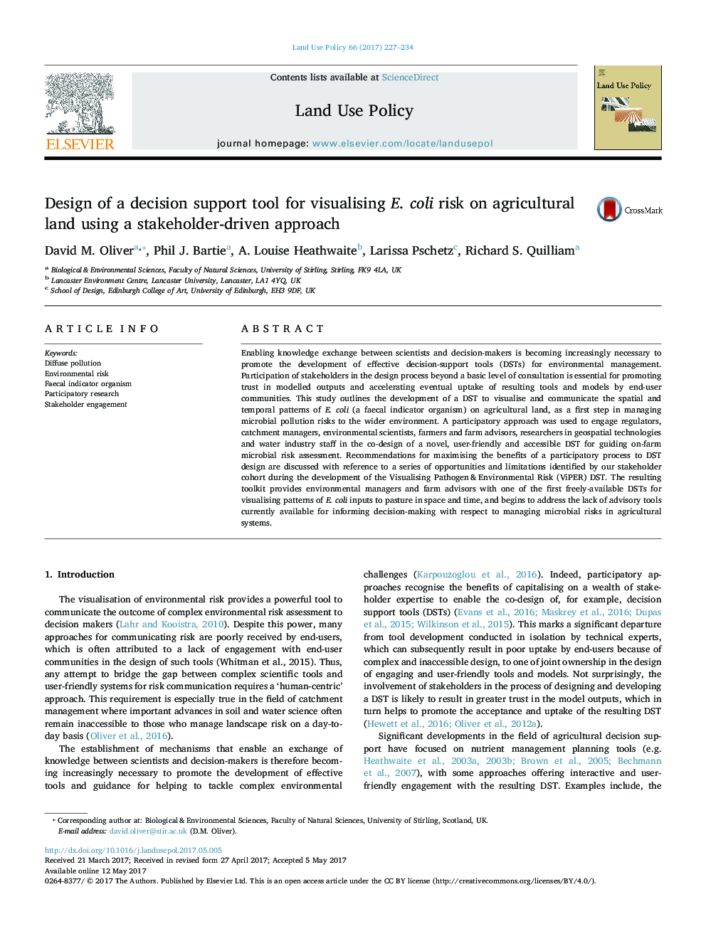 Design of a decision support tool for visualising E. coli risk on agricultural land using a stakeholder-driven approach