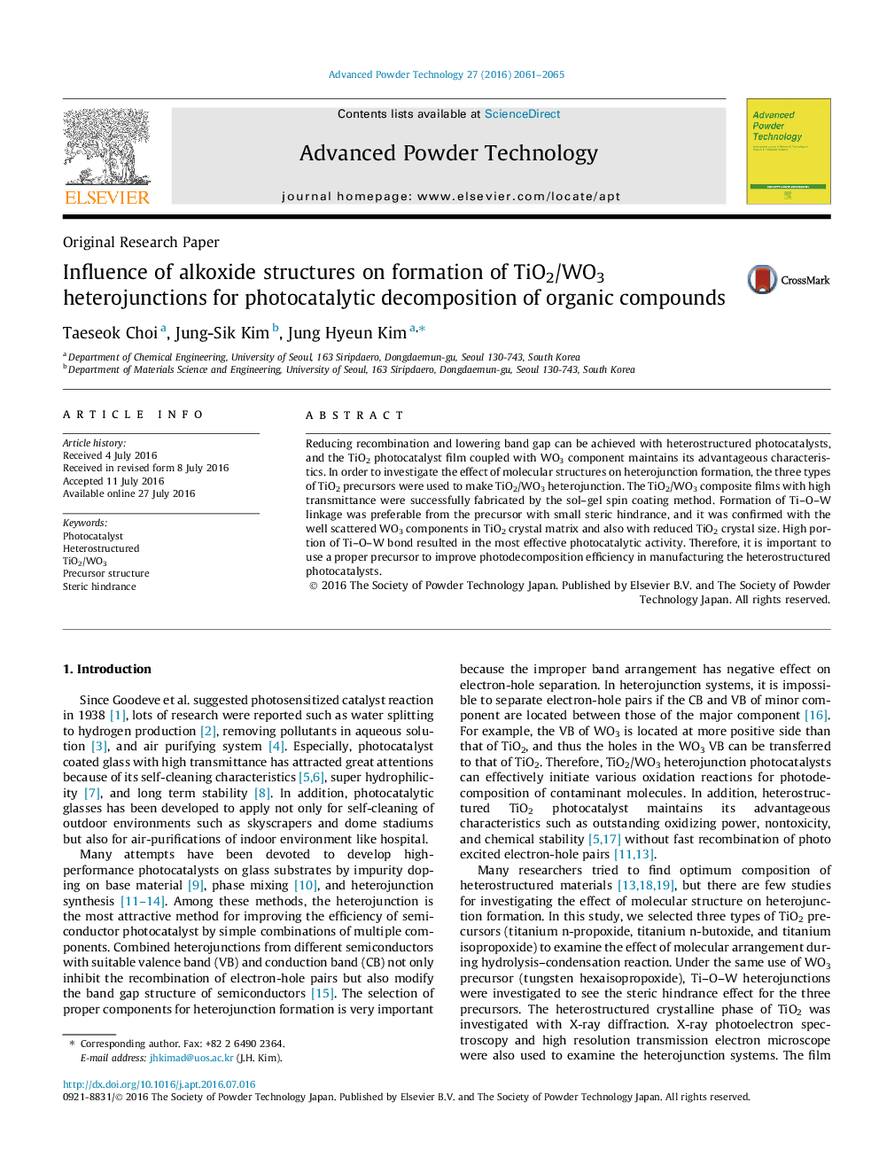 Influence of alkoxide structures on formation of TiO2/WO3 heterojunctions for photocatalytic decomposition of organic compounds