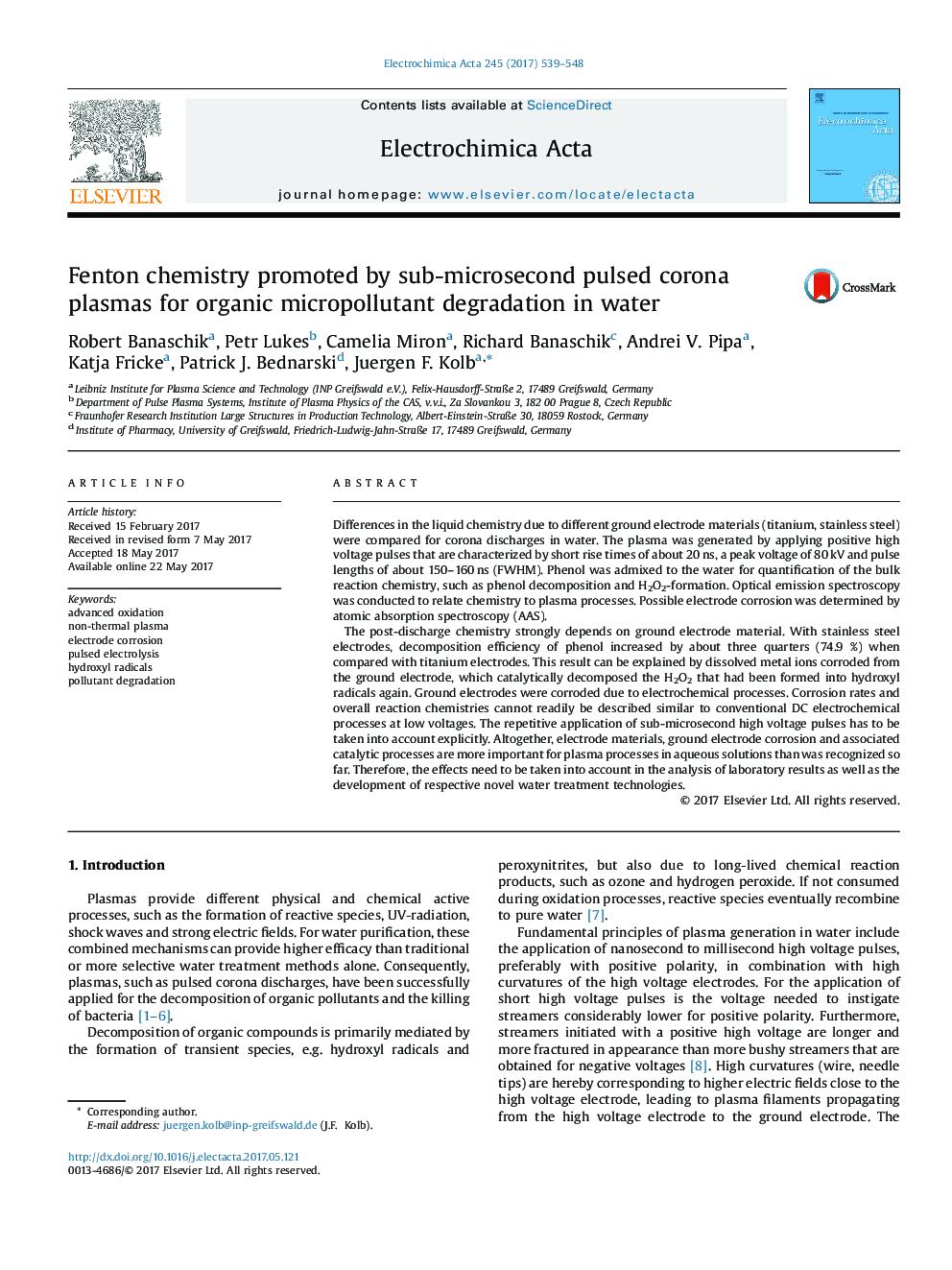 Fenton chemistry promoted by sub-microsecond pulsed corona plasmas for organic micropollutant degradation in water