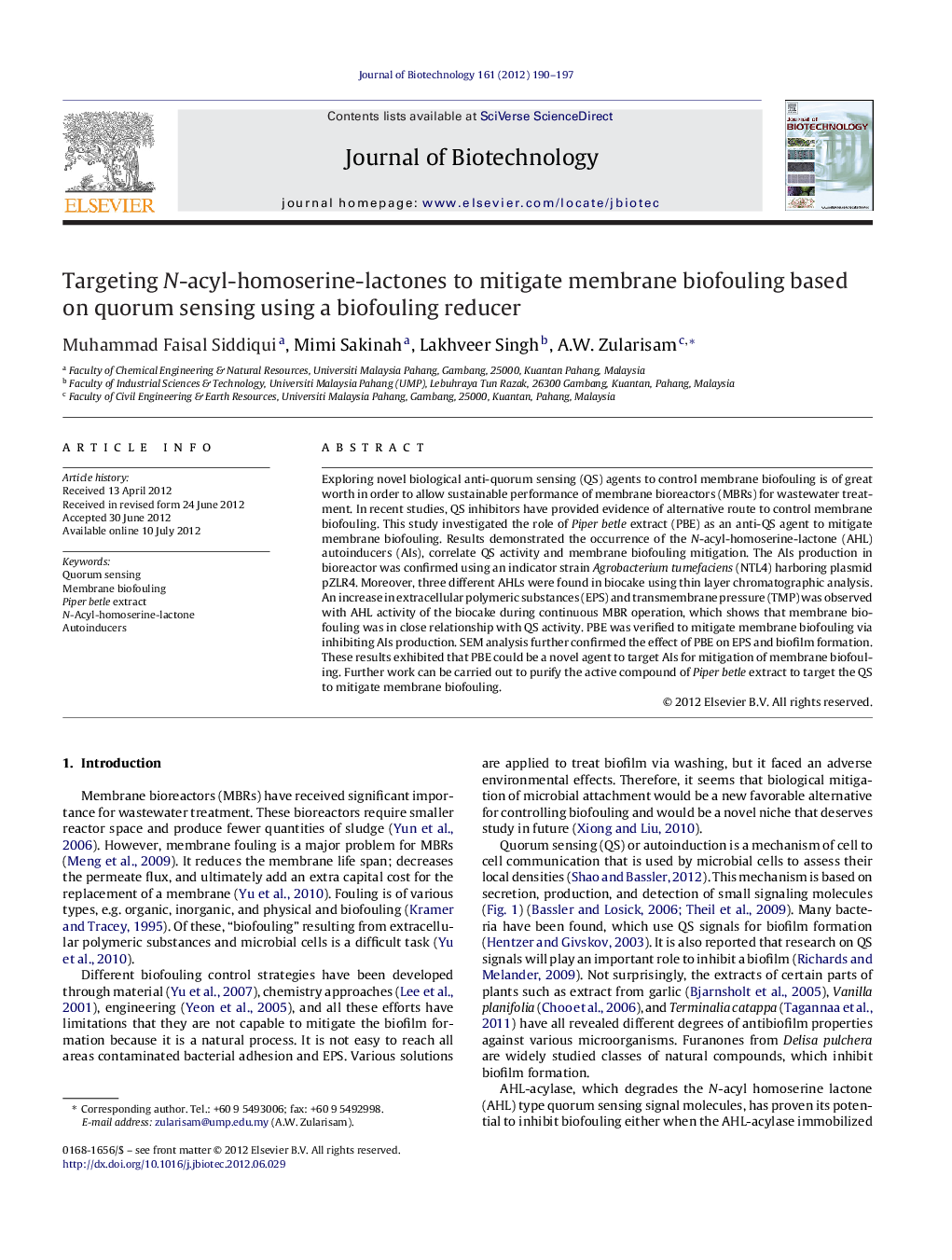 Targeting N-acyl-homoserine-lactones to mitigate membrane biofouling based on quorum sensing using a biofouling reducer