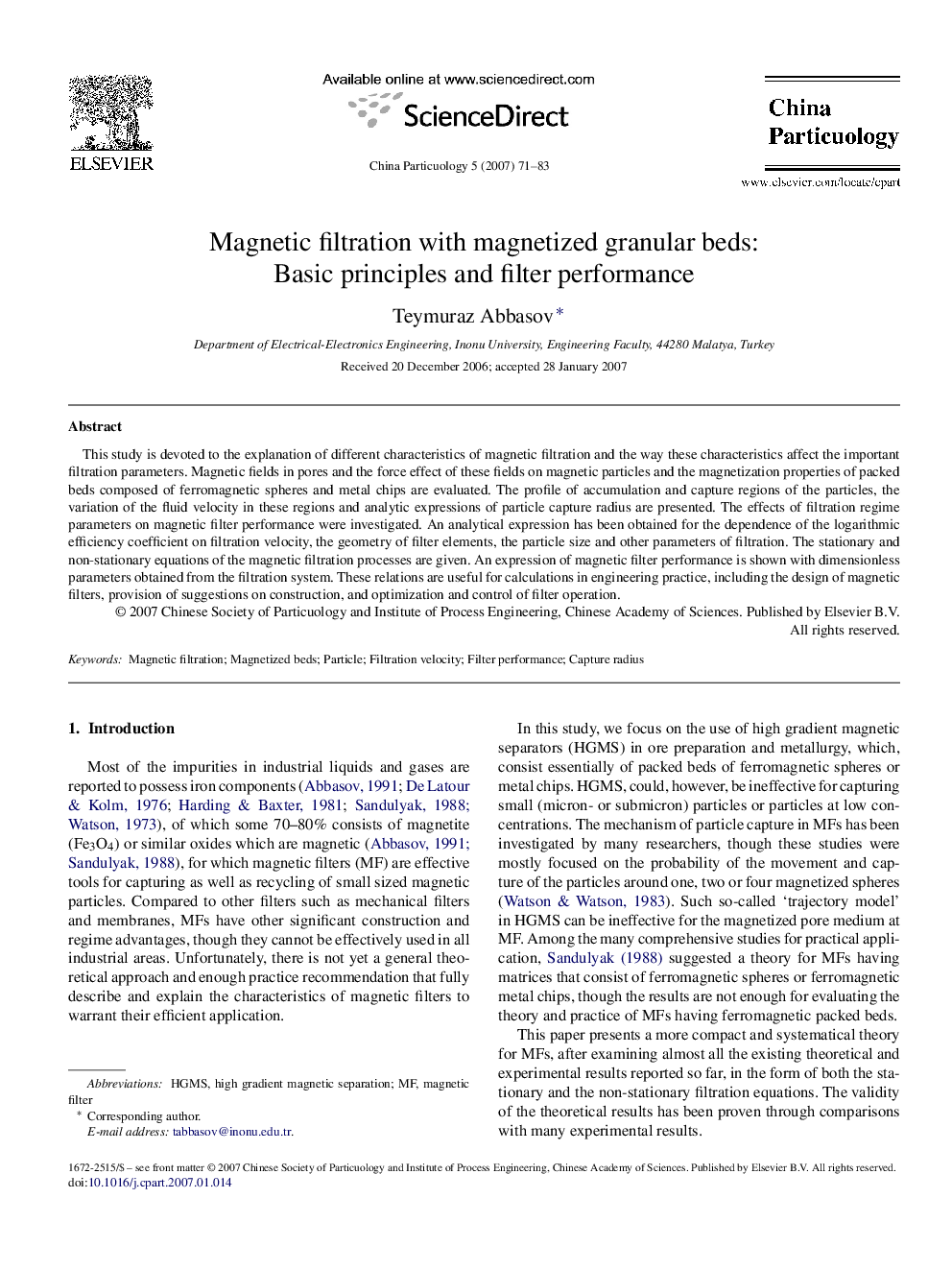 Magnetic filtration with magnetized granular beds: Basic principles and filter performance