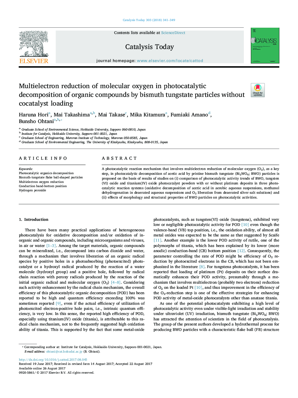 Multielectron reduction of molecular oxygen in photocatalytic decomposition of organic compounds by bismuth tungstate particles without cocatalyst loading