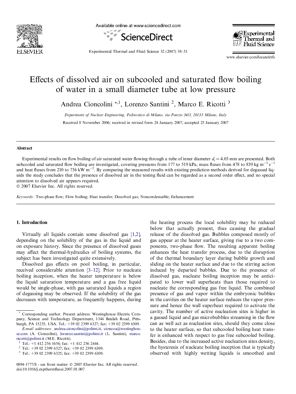 Effects of dissolved air on subcooled and saturated flow boiling of water in a small diameter tube at low pressure