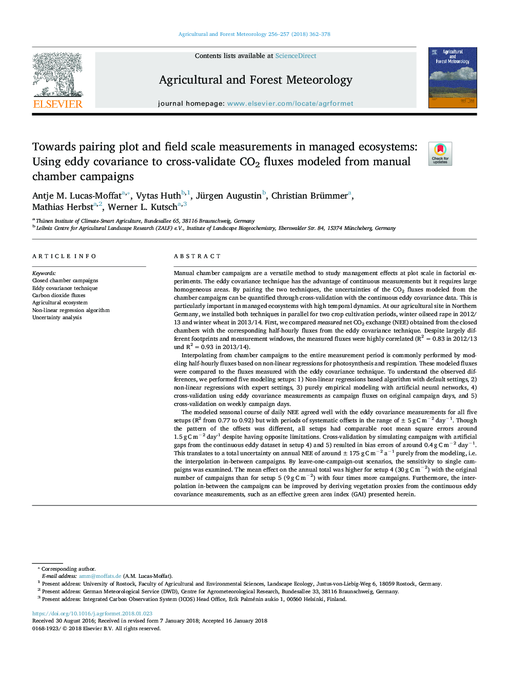 Towards pairing plot and field scale measurements in managed ecosystems: Using eddy covariance to cross-validate CO2 fluxes modeled from manual chamber campaigns