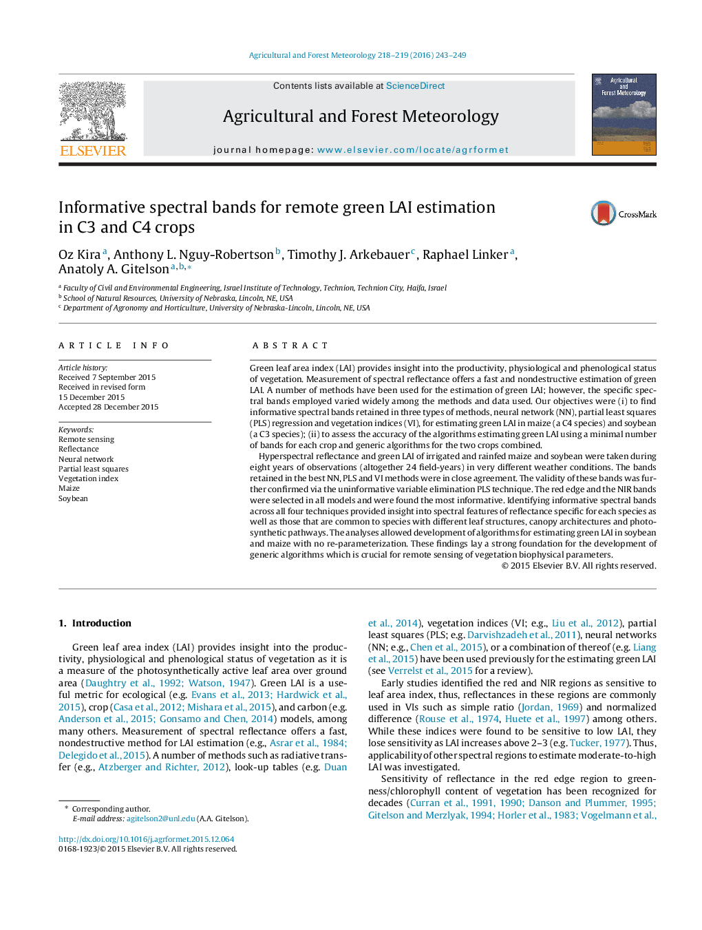 Informative spectral bands for remote green LAI estimation in C3 and C4 crops