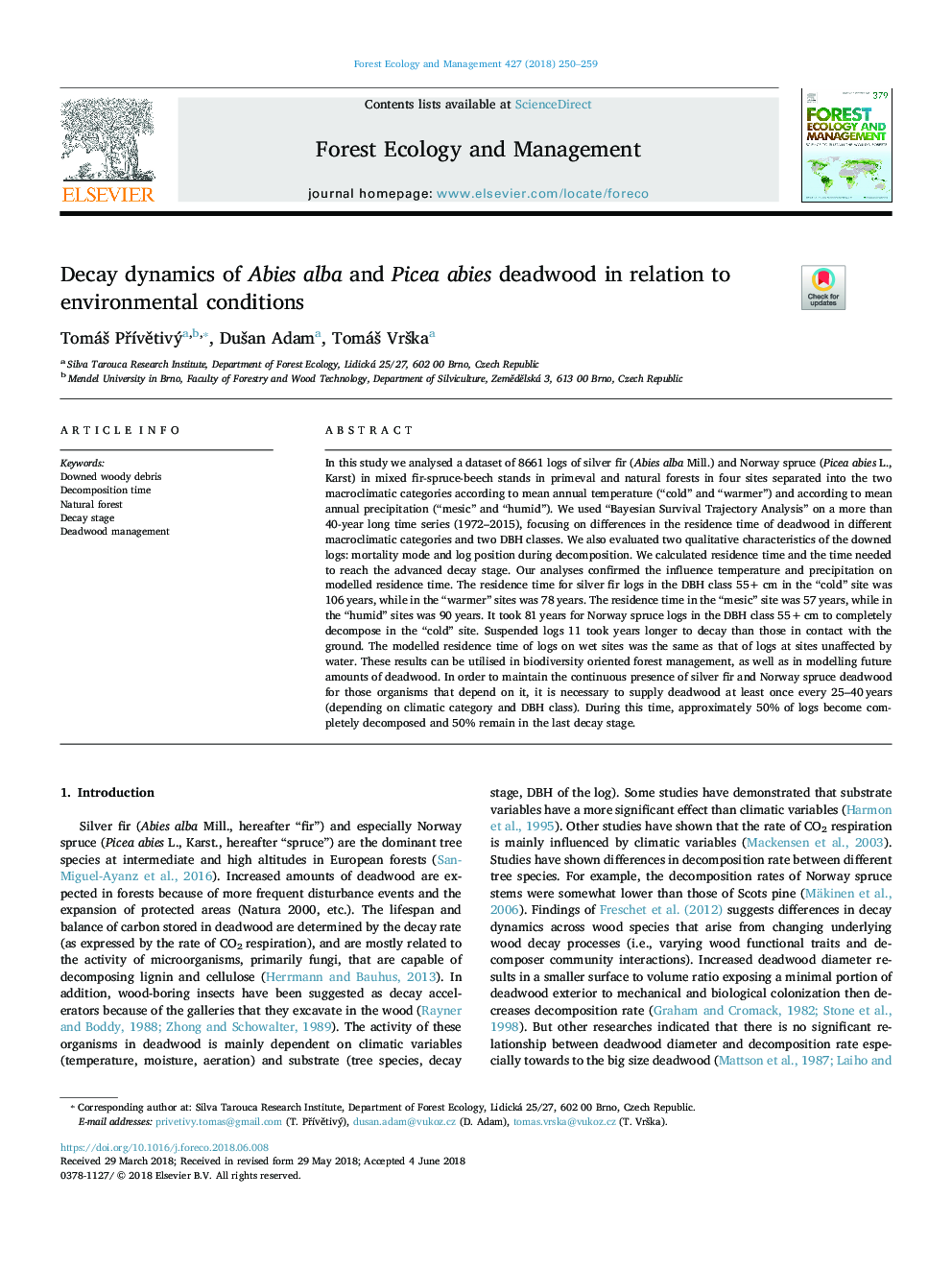 Decay dynamics of Abies alba and Picea abies deadwood in relation to environmental conditions