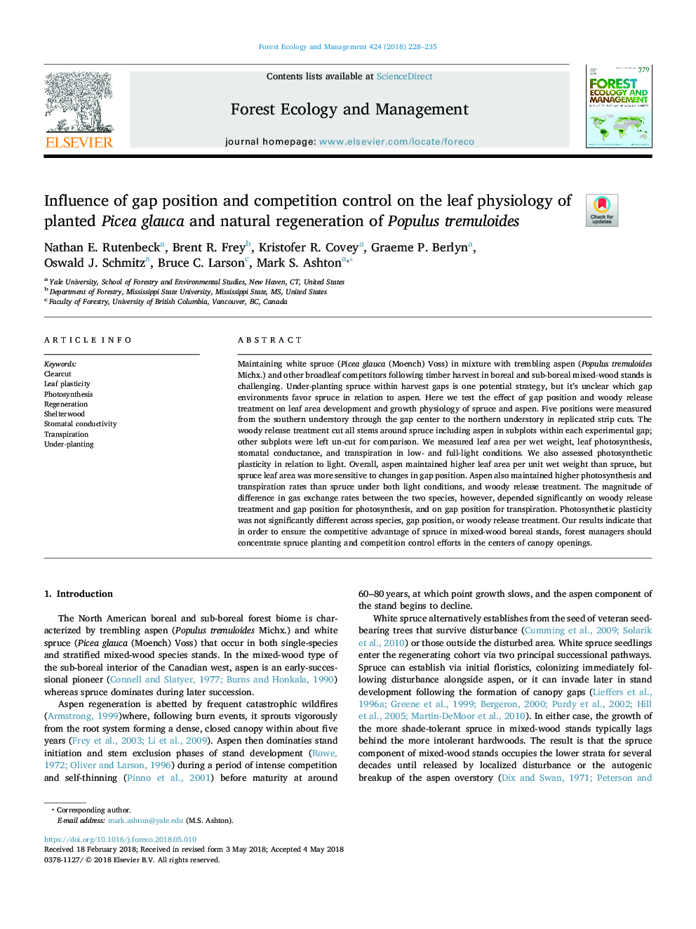 Influence of gap position and competition control on the leaf physiology of planted Picea glauca and natural regeneration of Populus tremuloides