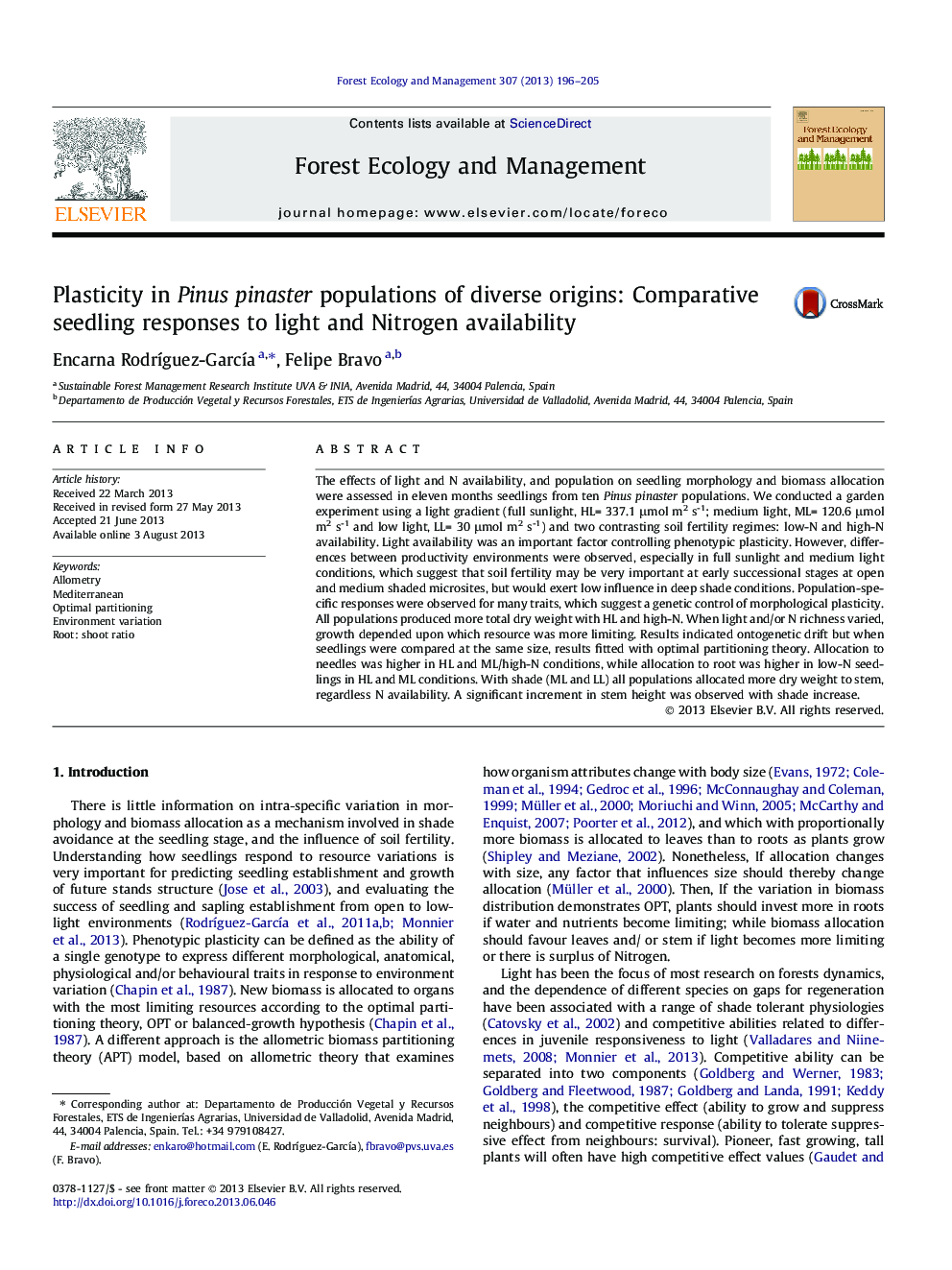 Plasticity in Pinus pinaster populations of diverse origins: Comparative seedling responses to light and Nitrogen availability