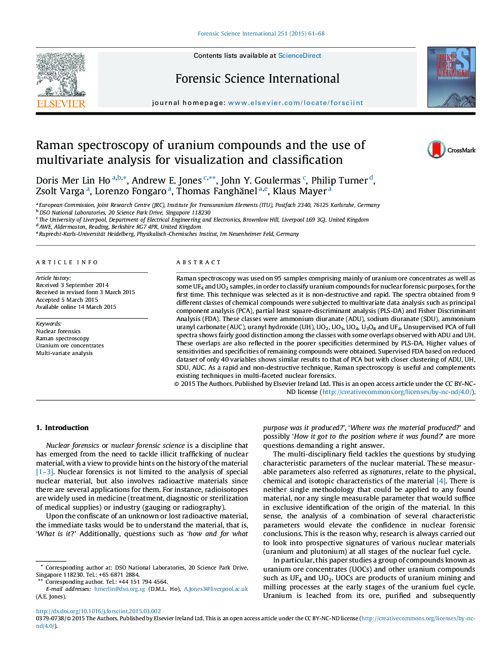 Raman spectroscopy of uranium compounds and the use of multivariate analysis for visualization and classification