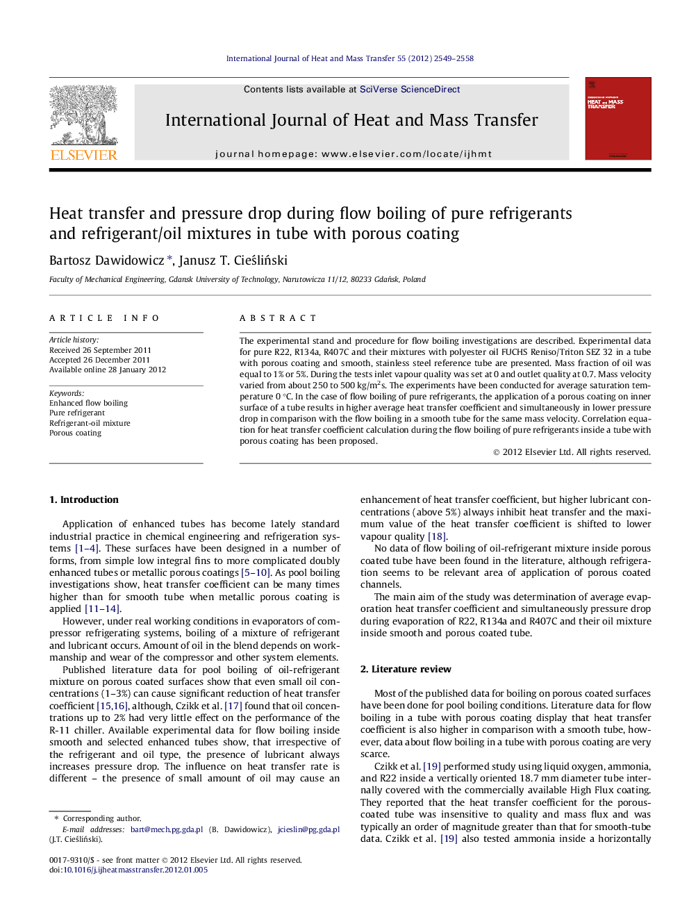 Heat transfer and pressure drop during flow boiling of pure refrigerants and refrigerant/oil mixtures in tube with porous coating