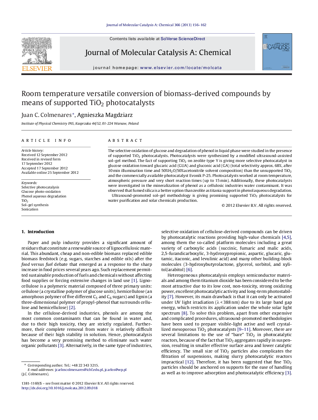 Room temperature versatile conversion of biomass-derived compounds by means of supported TiO2 photocatalysts