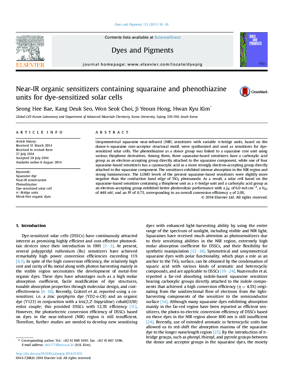 Near-IR organic sensitizers containing squaraine and phenothiazine units for dye-sensitized solar cells