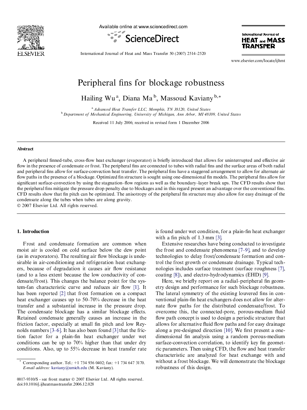 Peripheral fins for blockage robustness