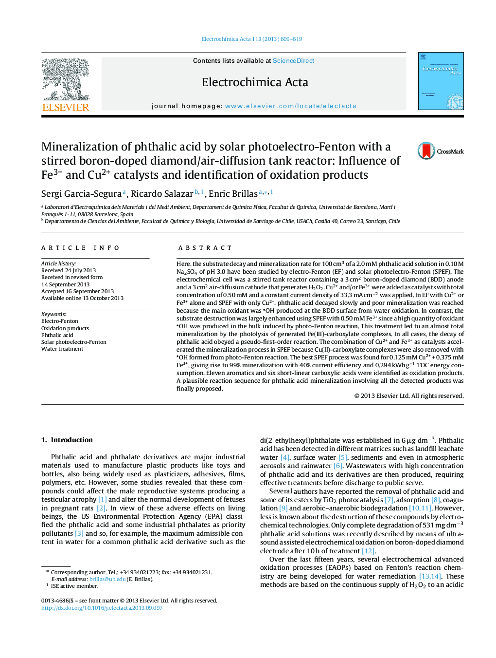 Mineralization of phthalic acid by solar photoelectro-Fenton with a stirred boron-doped diamond/air-diffusion tank reactor: Influence of Fe3+ and Cu2+ catalysts and identification of oxidation products