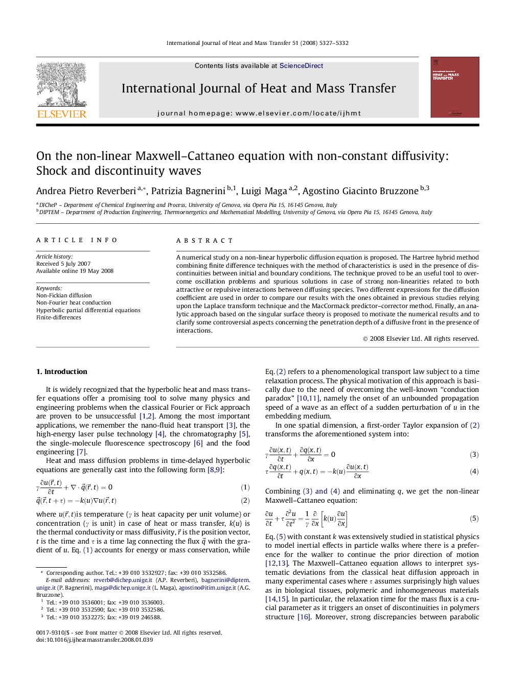 On the non-linear Maxwell–Cattaneo equation with non-constant diffusivity: Shock and discontinuity waves