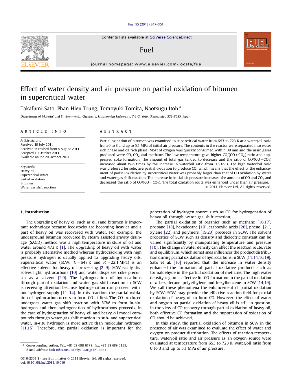 Effect of water density and air pressure on partial oxidation of bitumen in supercritical water