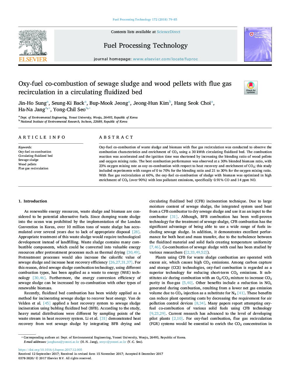 عکس صفحه اول مقاله: Oxy-fuel co-combustion of sewage sludge and wood pellets with flue gas recirculation in a circulating fluidized bed Oxy-fuel co-combustion of sewage sludge and wood pellets with flue gas recirculation in a circulating fluidized bed