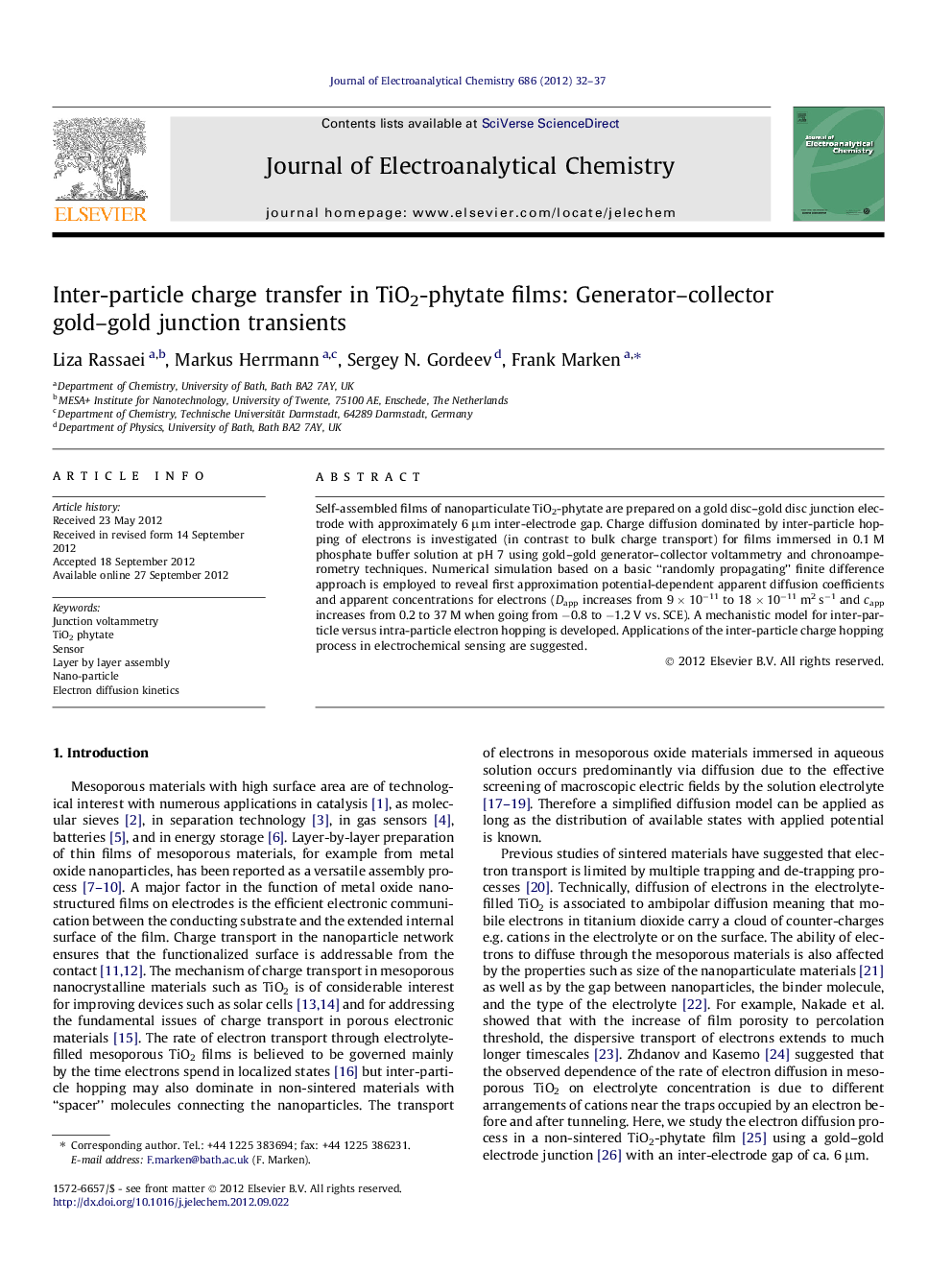 Inter-particle charge transfer in TiO2-phytate films: Generator-collector gold-gold junction transients