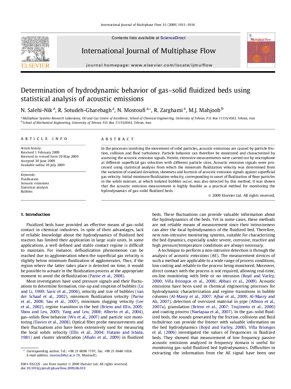 Determination of hydrodynamic behavior of gas–solid fluidized beds using statistical analysis of acoustic emissions