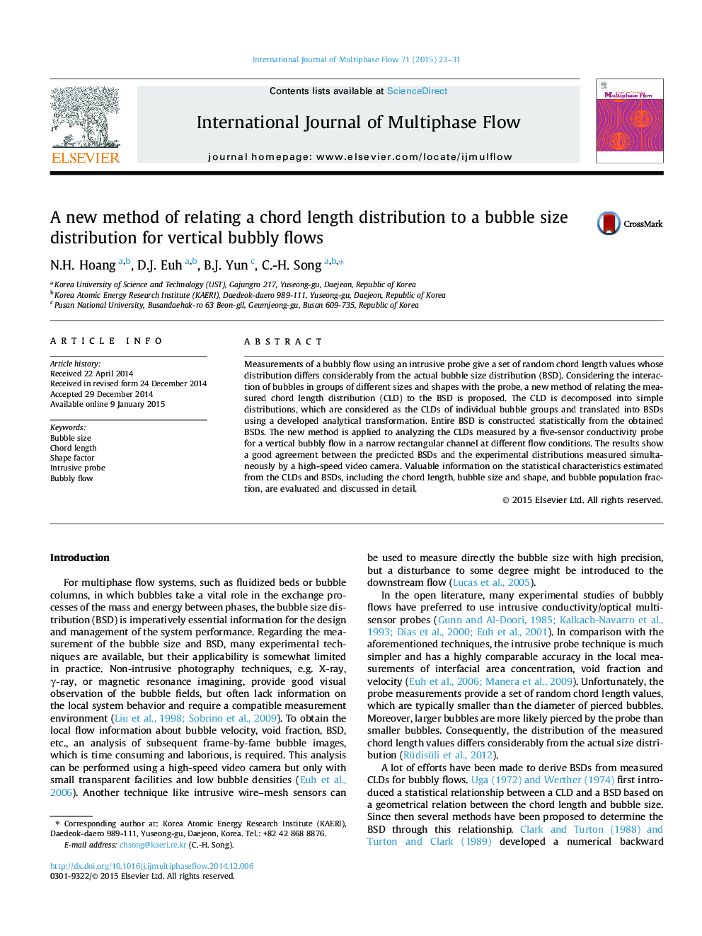 A new method of relating a chord length distribution to a bubble size distribution for vertical bubbly flows