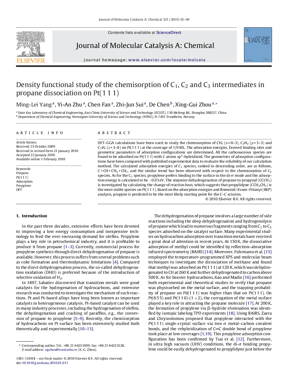 Density functional study of the chemisorption of C1, C2 and C3 intermediates in propane dissociation on Pt(1 1 1)