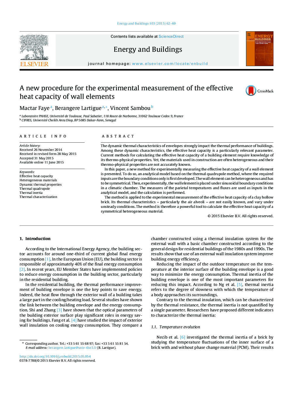 A new procedure for the experimental measurement of the effective heat capacity of wall elements