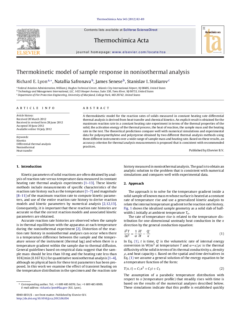 Thermokinetic model of sample response in nonisothermal analysis