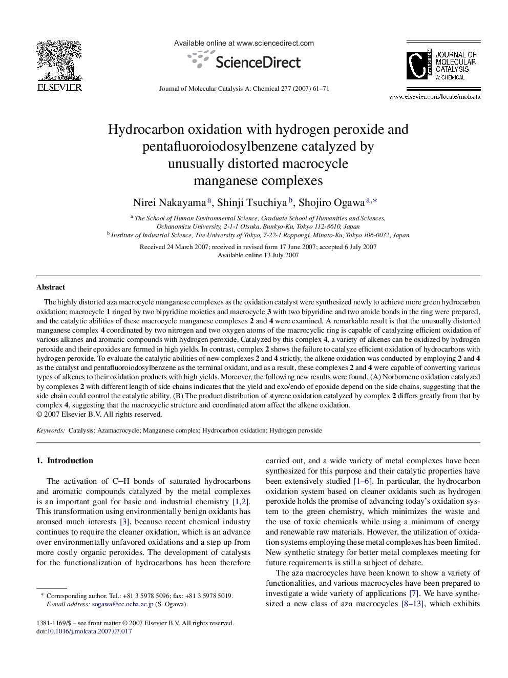 Hydrocarbon oxidation with hydrogen peroxide and pentafluoroiodosylbenzene catalyzed by unusually distorted macrocycle manganese complexes