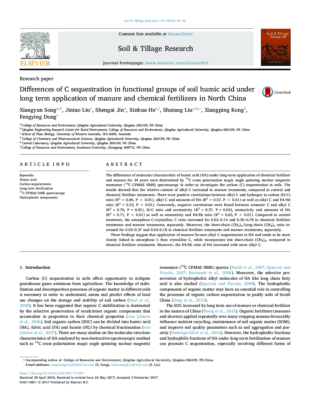 Differences of C sequestration in functional groups of soil humic acid under long term application of manure and chemical fertilizers in North China