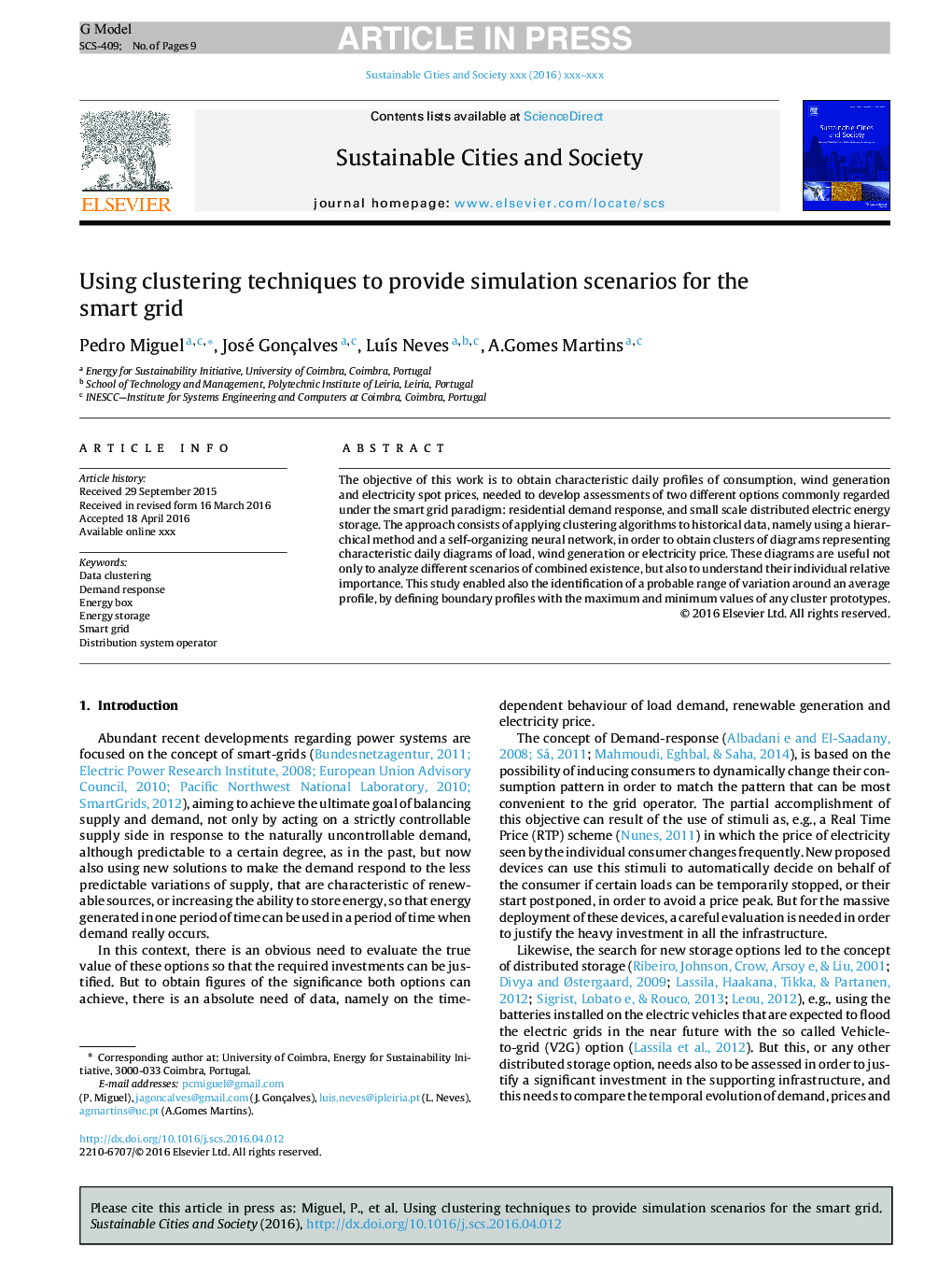 Using clustering techniques to provide simulation scenarios for the smart grid