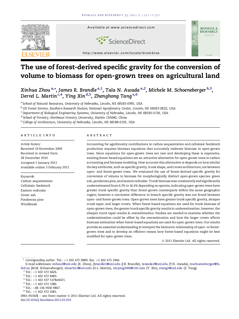 The use of forest-derived specific gravity for the conversion of volume to biomass for open-grown trees on agricultural land