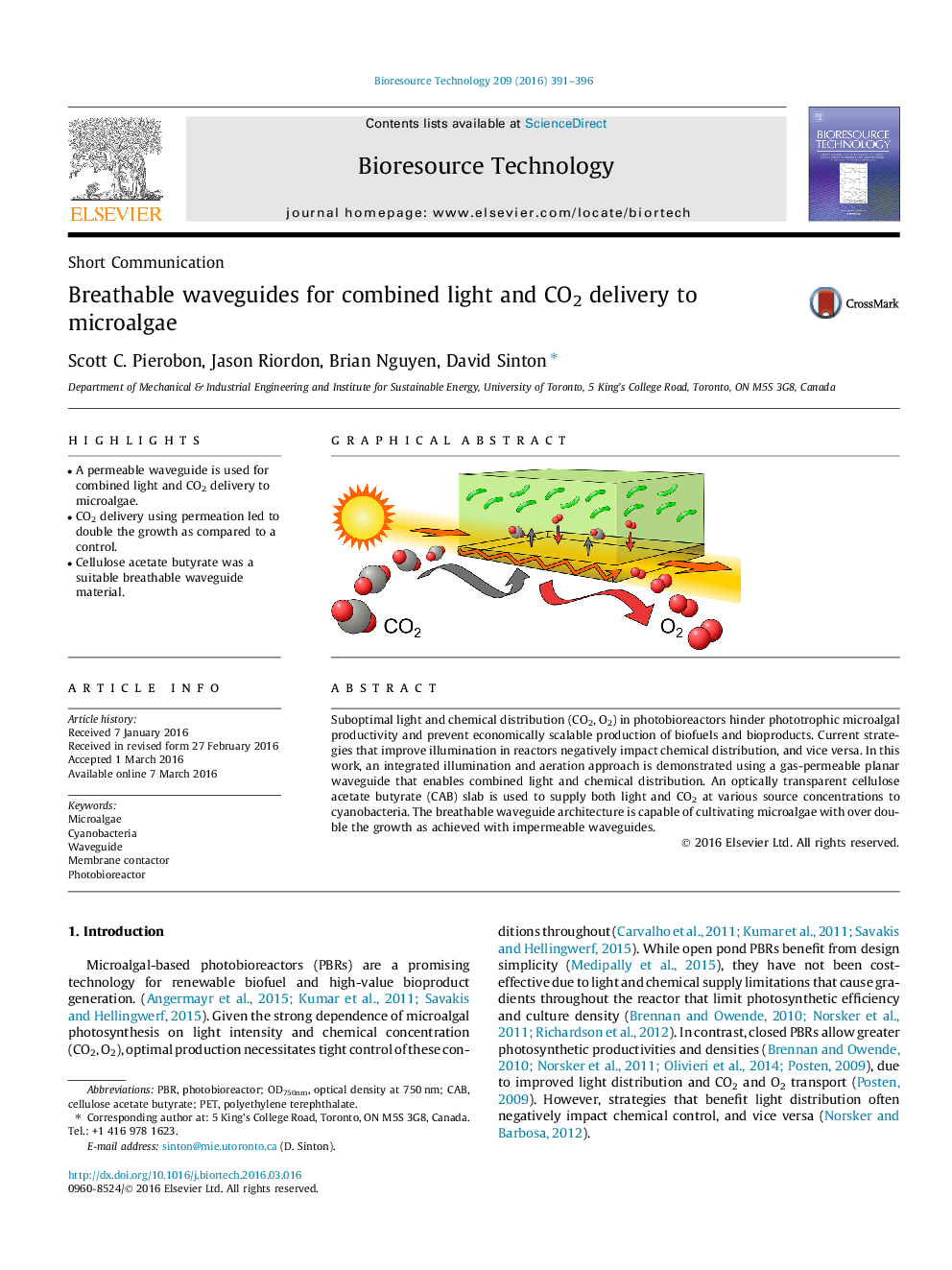 Breathable waveguides for combined light and CO2 delivery to microalgae