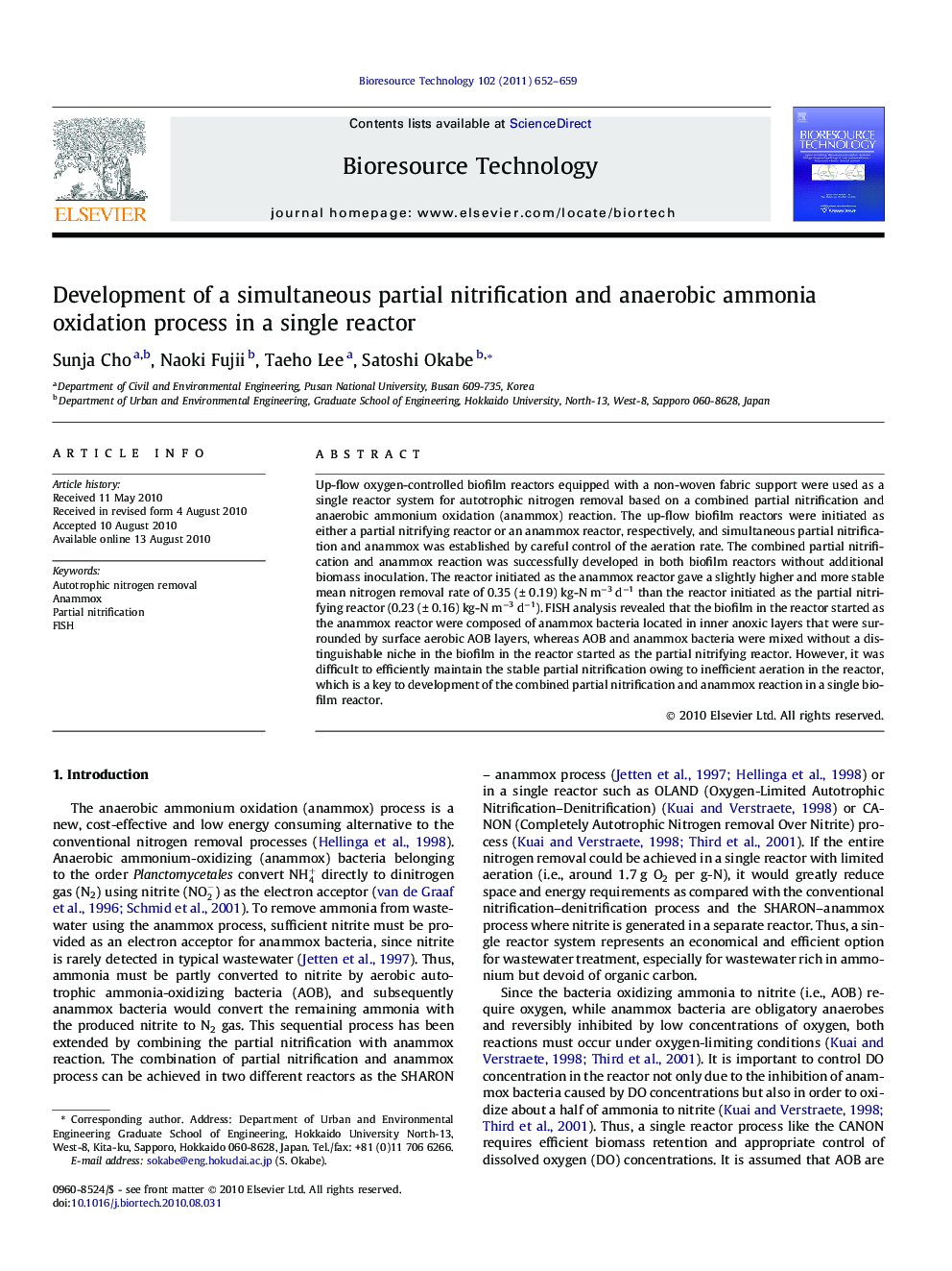 Development of a simultaneous partial nitrification and anaerobic ammonia oxidation process in a single reactor