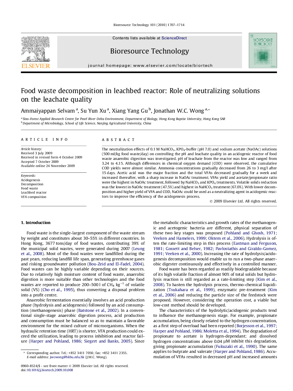 Food waste decomposition in leachbed reactor: Role of neutralizing solutions on the leachate quality