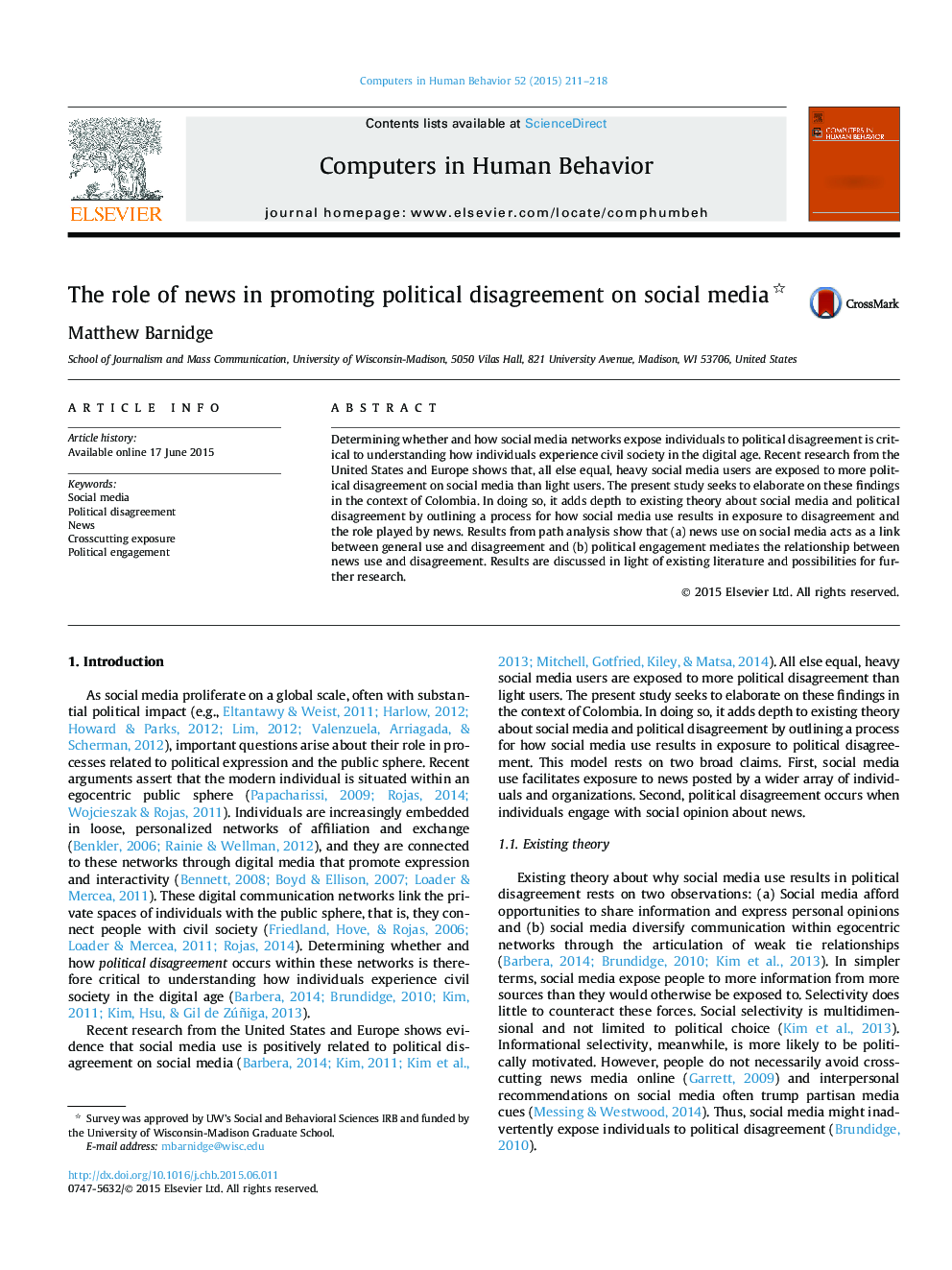 The role of news in promoting political disagreement on social media