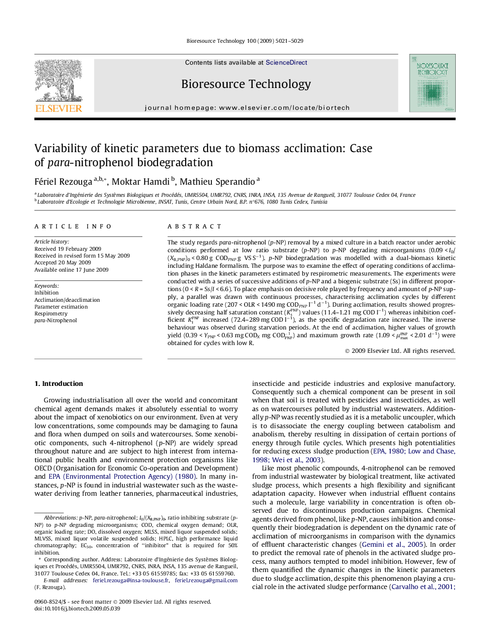 Variability of kinetic parameters due to biomass acclimation: Case of para-nitrophenol biodegradation