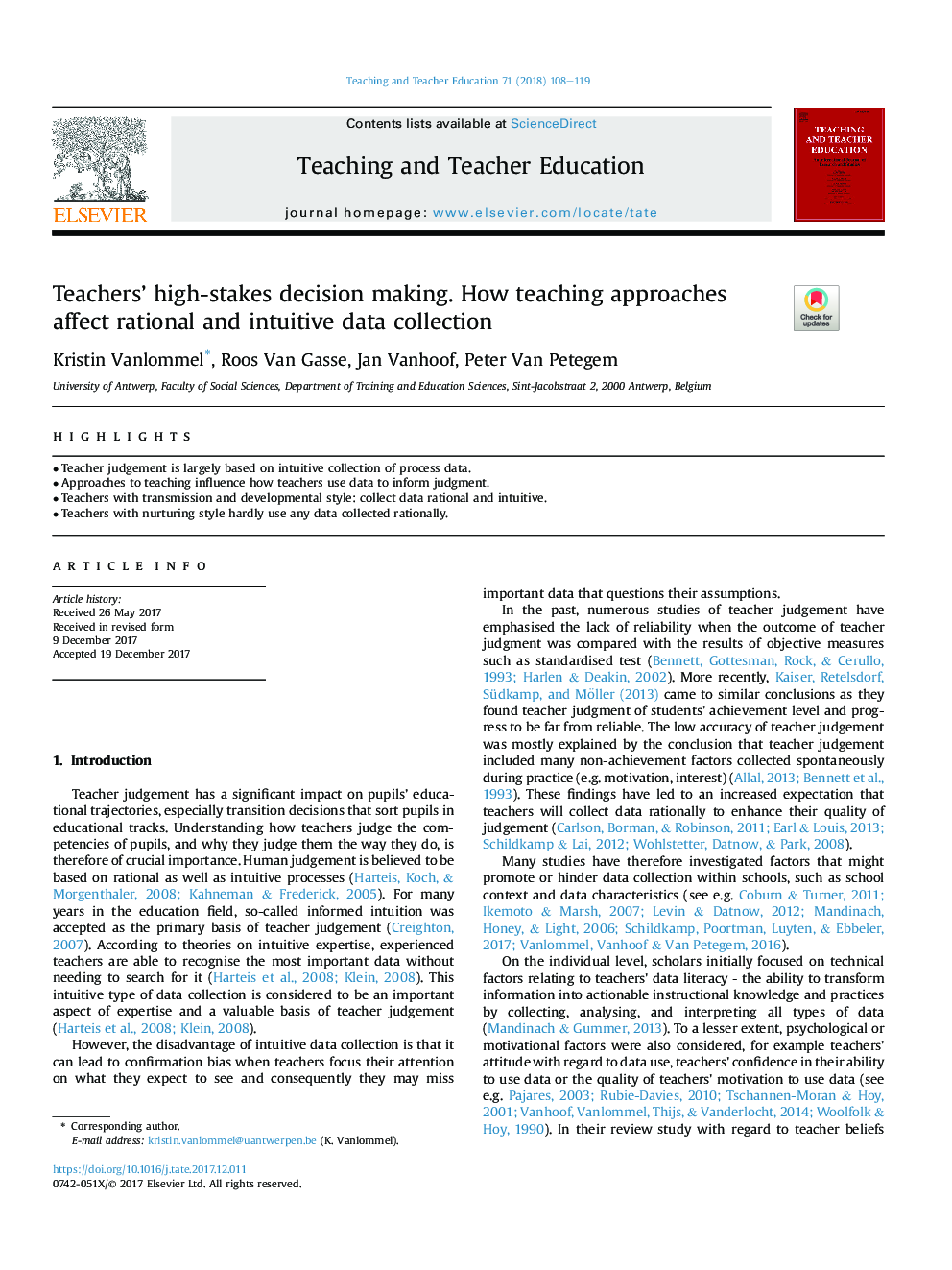 Teachers' high-stakes decision making. How teaching approaches affect rational and intuitive data collection