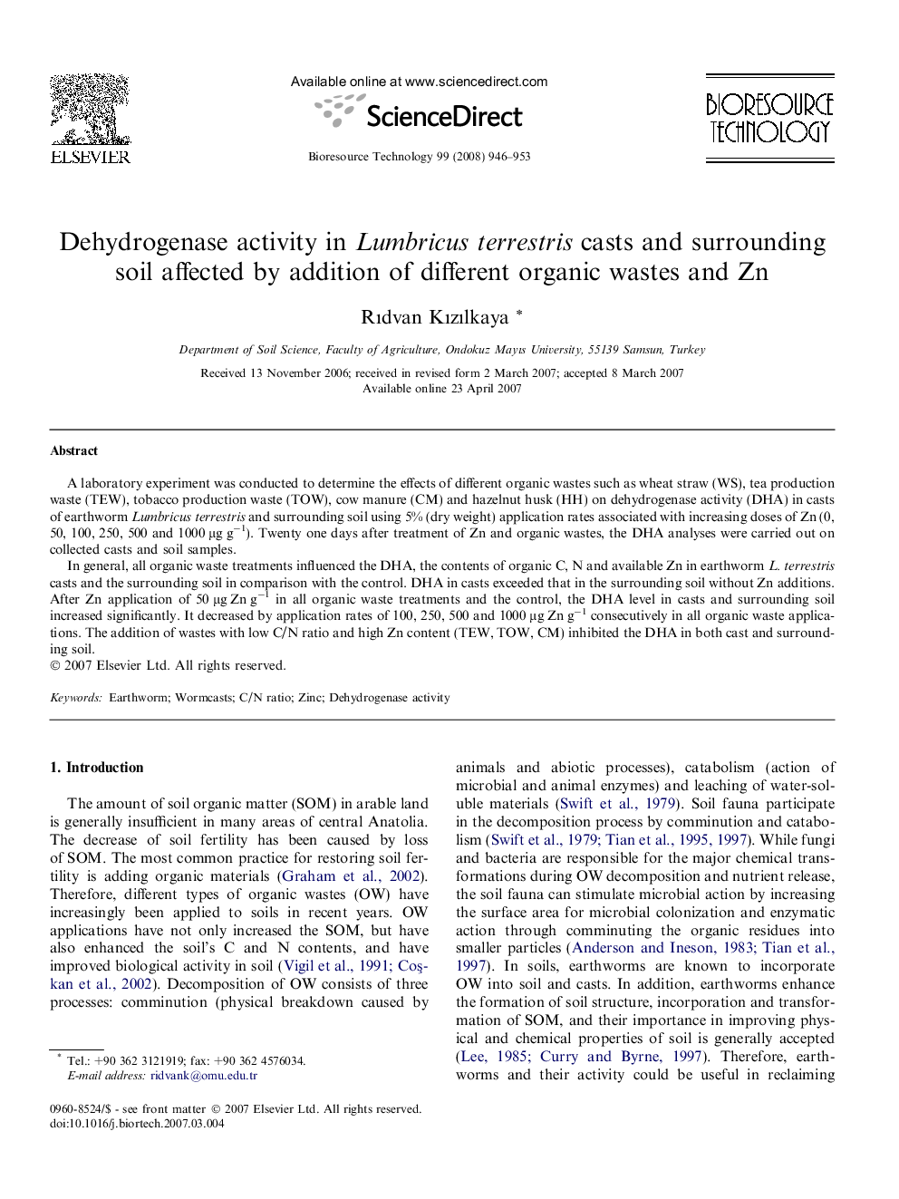 Dehydrogenase activity in Lumbricus terrestris casts and surrounding soil affected by addition of different organic wastes and Zn