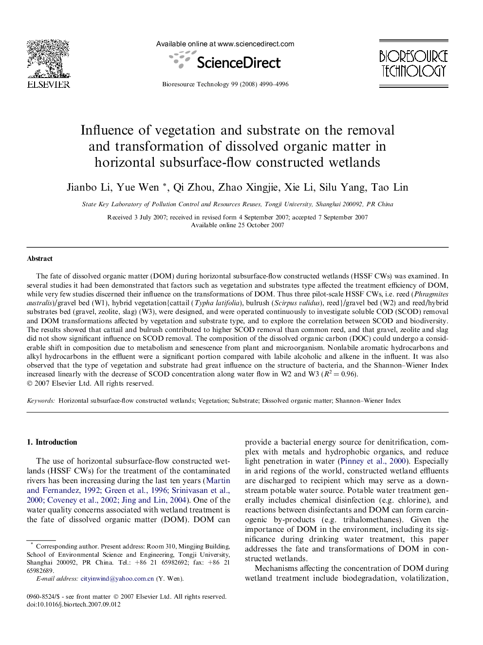 Influence of vegetation and substrate on the removal and transformation of dissolved organic matter in horizontal subsurface-flow constructed wetlands