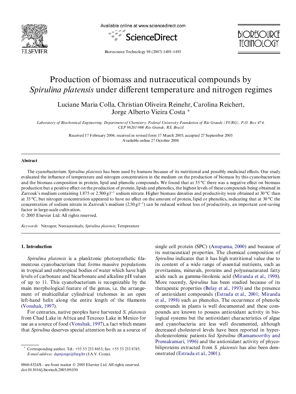 Production of biomass and nutraceutical compounds by Spirulina platensis under different temperature and nitrogen regimes