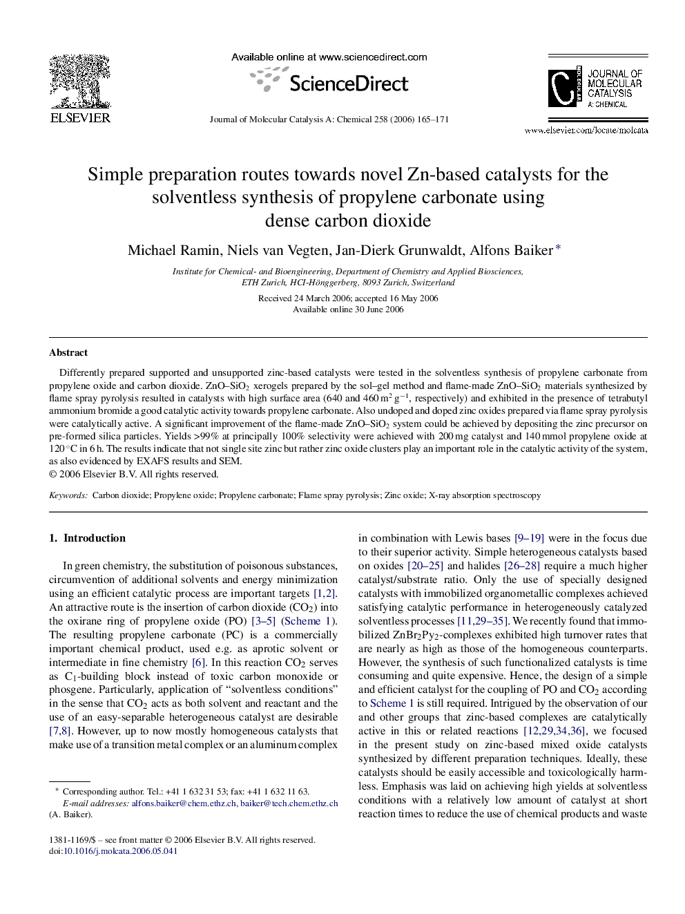 Simple preparation routes towards novel Zn-based catalysts for the solventless synthesis of propylene carbonate using dense carbon dioxide