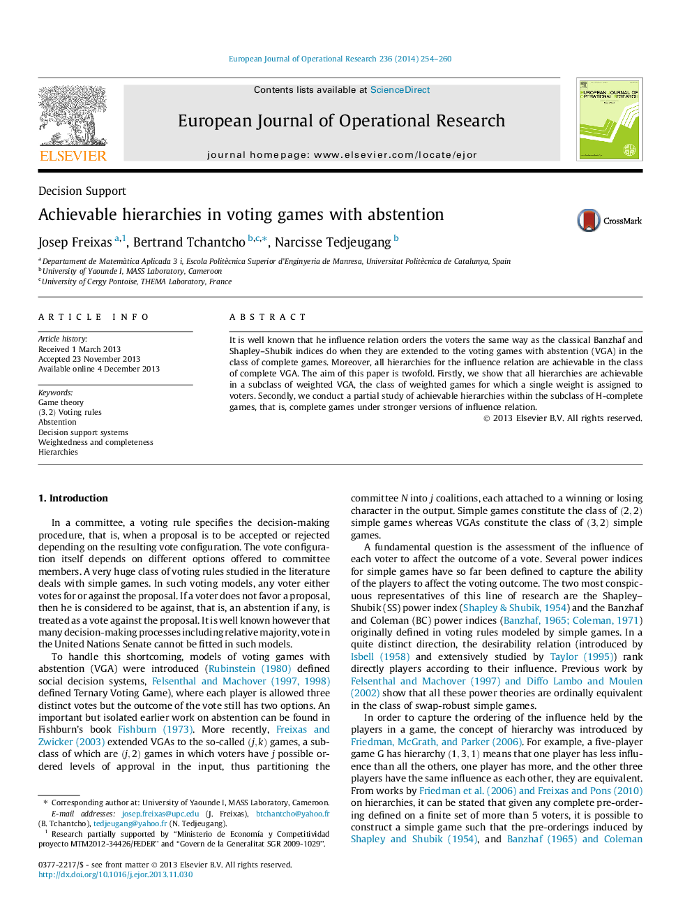 Achievable hierarchies in voting games with abstention